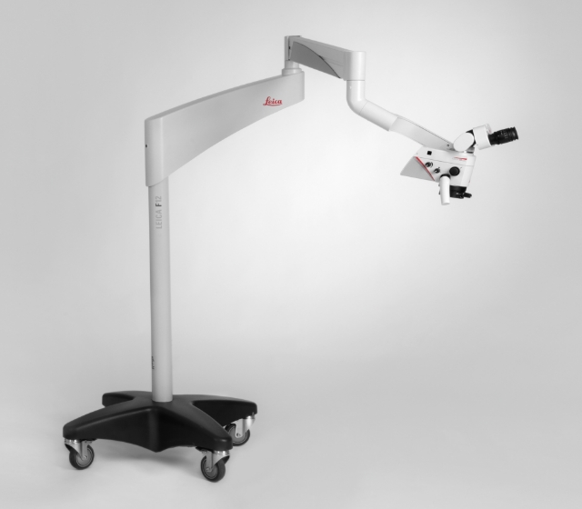 マイクロスコープ｜池袋の歯医者・歯科「Lily Smile Dental Clinic」