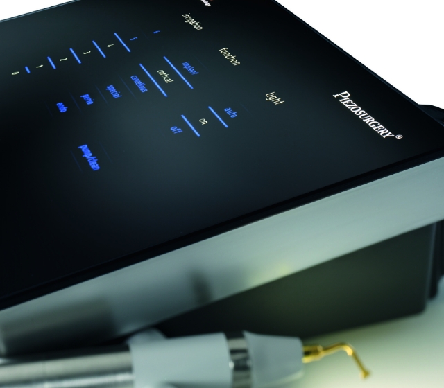 ピエゾサージェリー｜池袋の歯医者・歯科「Lily Smile Dental Clinic」